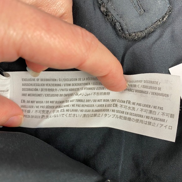 NWT Abercrombie & Fitch Women Tweed Crop Tank Size M Black Plaid Sweetheart - Picture 12 of 12